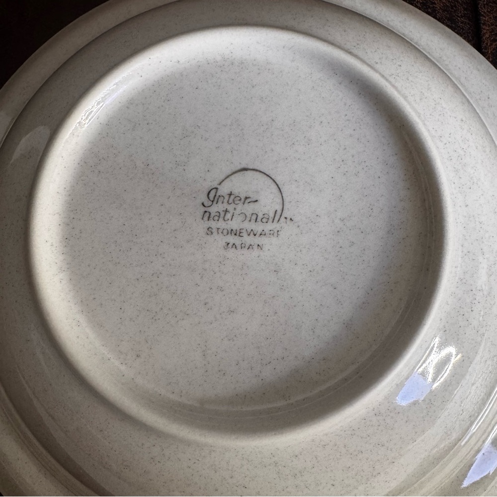 International Heartland 9”Vegetable Serving Bowls with Floral and House Set of 2 - Picture 4 of 5
